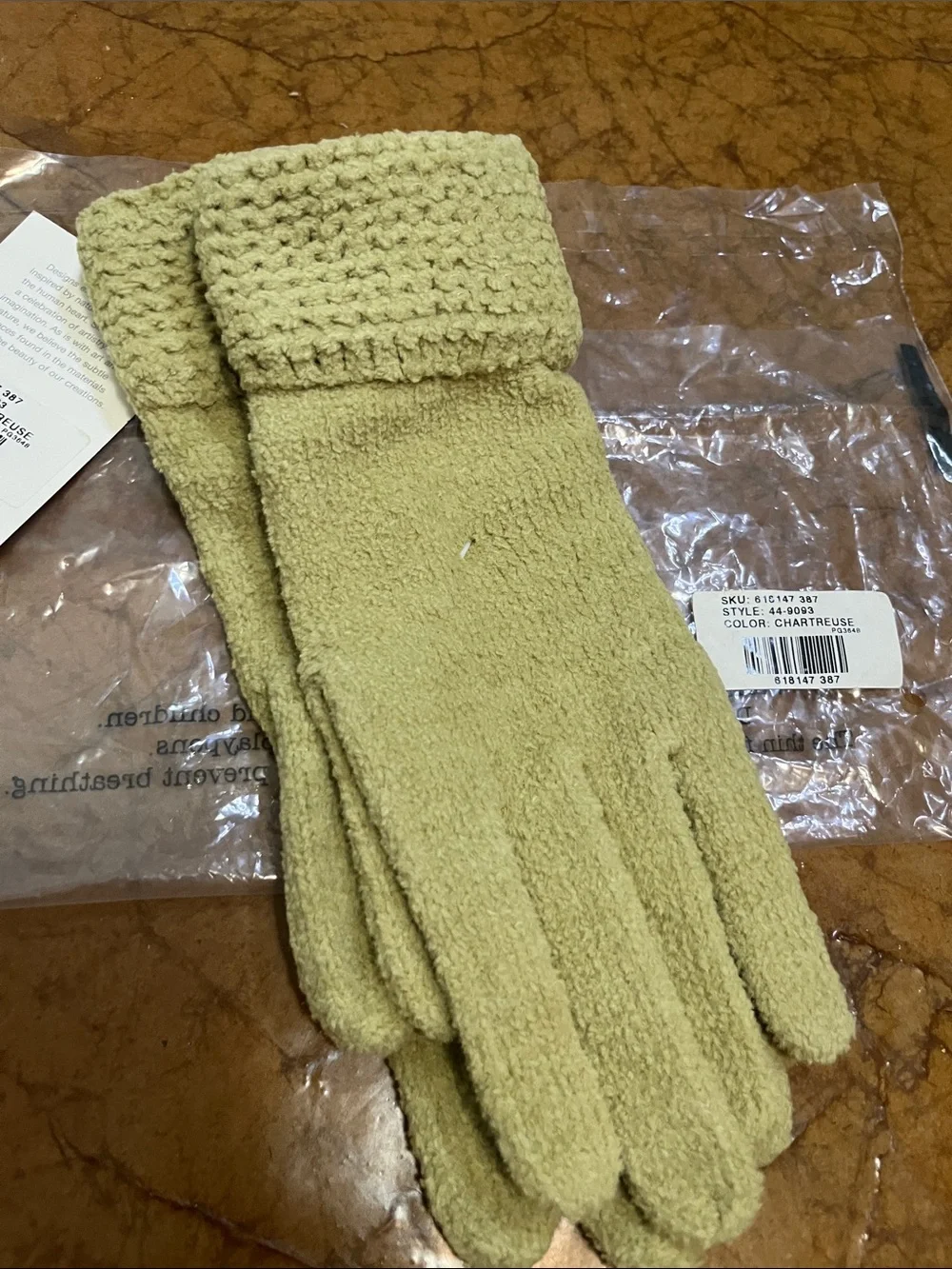 J. Jill Pale Olive Chartreuse Cuffed Gloves size OS women’s NWT